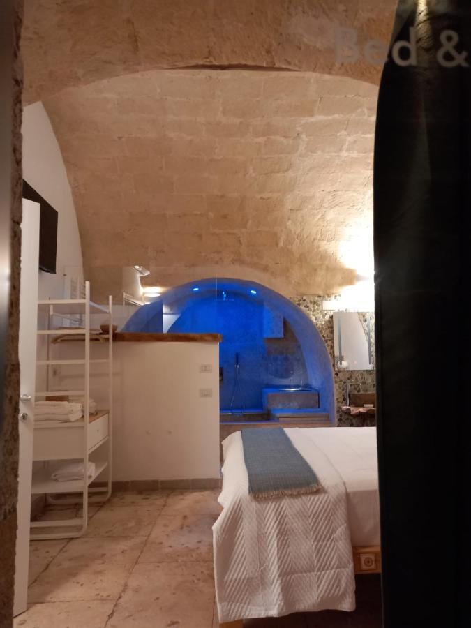塔兰托Dioniso Bed & Wellness住宿加早餐旅馆 外观 照片