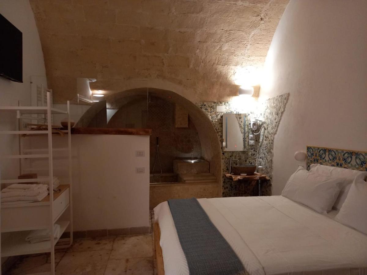 塔兰托Dioniso Bed & Wellness住宿加早餐旅馆 外观 照片